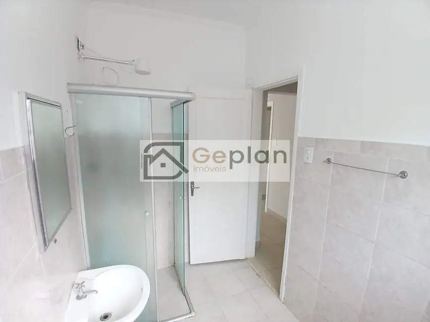 Foto 9 de Casa com 2 quartos para alugar, 75m2 em Cambuci, São Paulo - SP