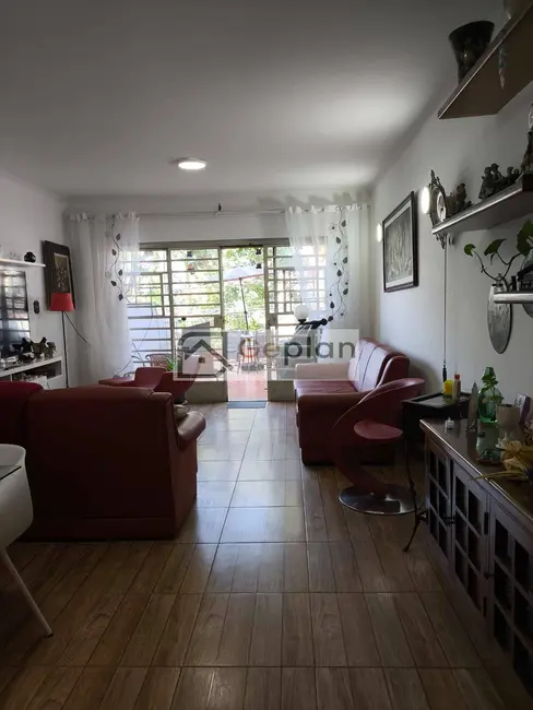 Foto 1 de Casa com 3 quartos à venda, 200m2 em Jardim da Glória, São Paulo - SP