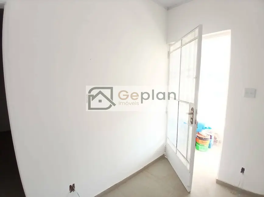 Casa com 2 quartos para alugar, 80m2 em Vila Mariana, São Paulo - SP - imagem 7 Foto 7 de Casa com 2 quartos para alugar, 80m2 em Vila Mariana, São Paulo - SP
