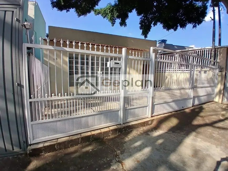 Casa com 2 quartos para alugar, 80m2 em Vila Mariana, São Paulo - SP - imagem 1 Foto 1 de Casa com 2 quartos para alugar, 80m2 em Vila Mariana, São Paulo - SP