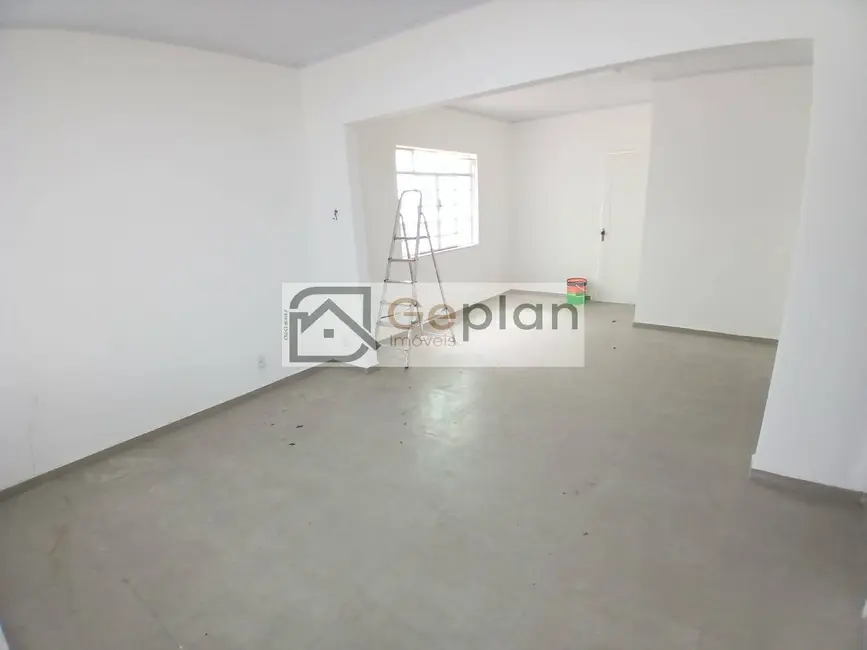 Casa com 2 quartos para alugar, 80m2 em Vila Mariana, São Paulo - SP - imagem 2 Foto 2 de Casa com 2 quartos para alugar, 80m2 em Vila Mariana, São Paulo - SP