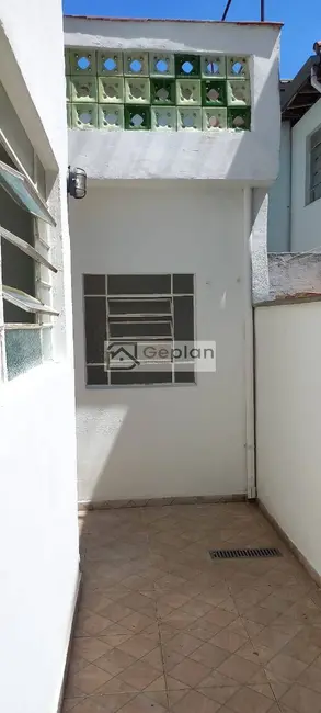Casa com 2 quartos para alugar, 110m2 em Jardim da Glória, São Paulo - SP - imagem 3 Foto 3 de Casa com 2 quartos para alugar, 110m2 em Jardim da Glória, São Paulo - SP