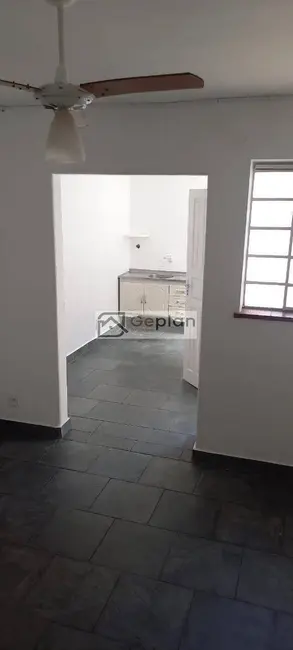 Casa com 2 quartos para alugar, 110m2 em Jardim da Glória, São Paulo - SP - imagem 2 Foto 2 de Casa com 2 quartos para alugar, 110m2 em Jardim da Glória, São Paulo - SP