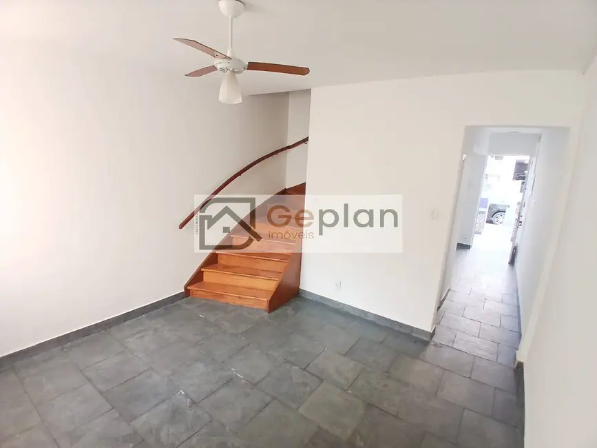 Casa com 2 quartos para alugar, 110m2 em Jardim da Glória, São Paulo - SP - imagem 6 Foto 6 de Casa com 2 quartos para alugar, 110m2 em Jardim da Glória, São Paulo - SP