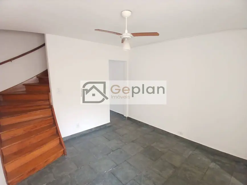 Casa com 2 quartos para alugar, 110m2 em Jardim da Glória, São Paulo - SP - imagem 9 Foto 9 de Casa com 2 quartos para alugar, 110m2 em Jardim da Glória, São Paulo - SP