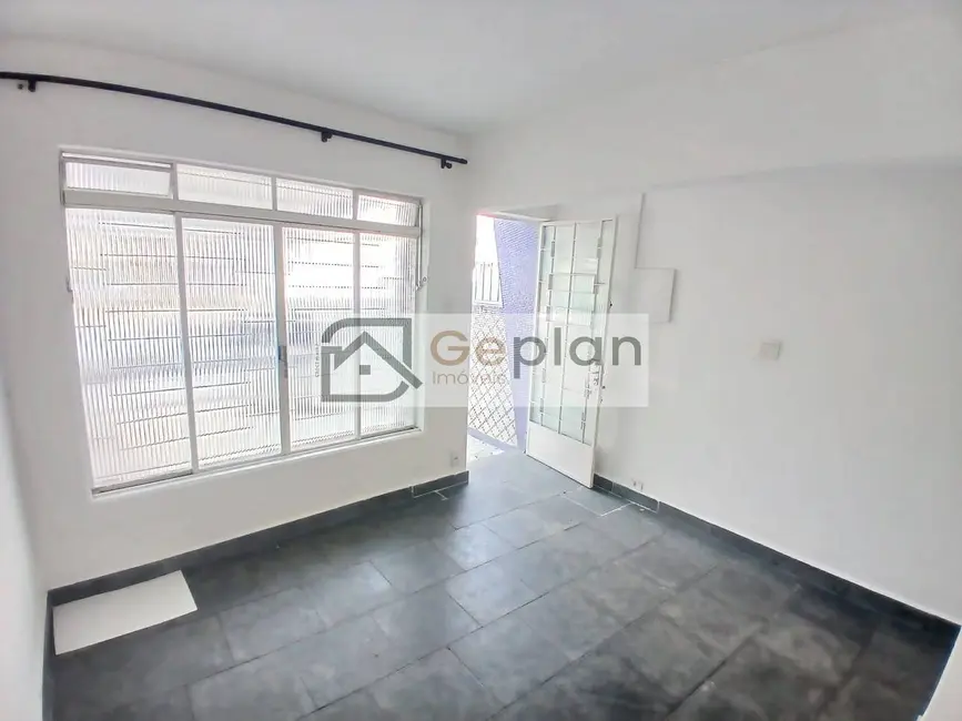 Casa com 2 quartos para alugar, 110m2 em Jardim da Glória, São Paulo - SP - imagem 1 Foto 1 de Casa com 2 quartos para alugar, 110m2 em Jardim da Glória, São Paulo - SP