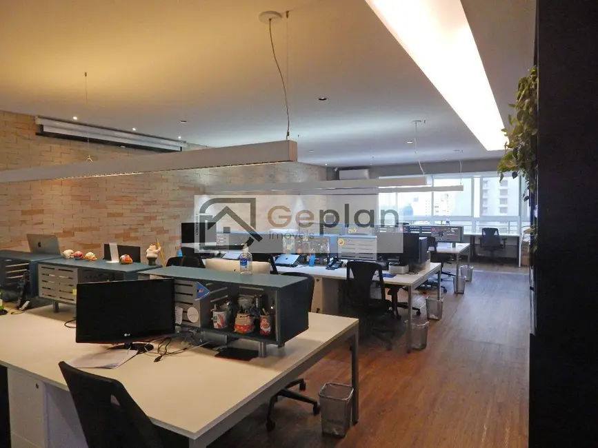 Sala Comercial à venda, 142m2 em Vila Mariana, São Paulo - SP - imagem 3 Foto 3 de Sala Comercial à venda, 142m2 em Vila Mariana, São Paulo - SP