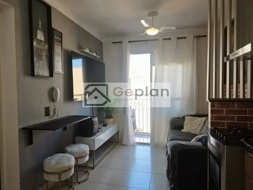 Foto 2 de Apartamento com 2 quartos à venda e para alugar, 35m2 em Cambuci, São Paulo - SP