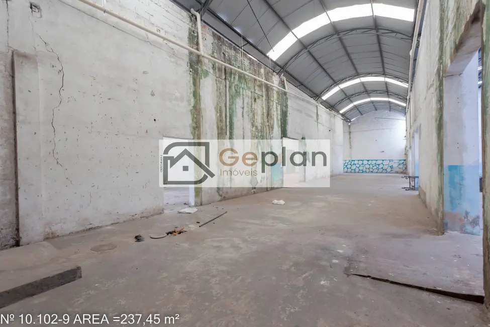 Sala Comercial para alugar, 237m2 em Chácara Califórnia, São Paulo - SP - imagem 3 Foto 3 de Sala Comercial para alugar, 237m2 em Chácara Califórnia, São Paulo - SP