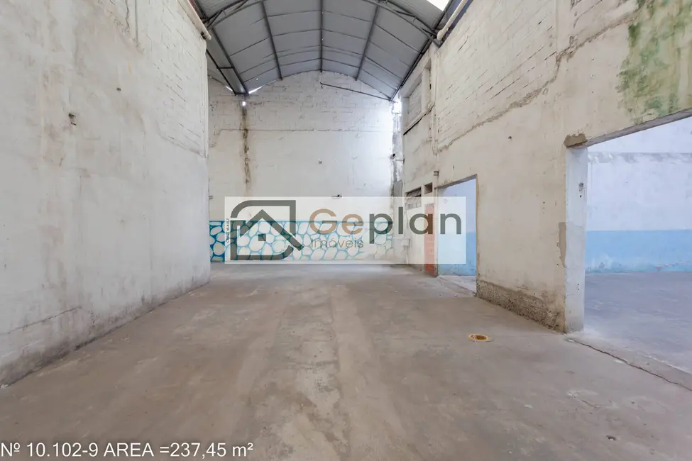 Sala Comercial para alugar, 237m2 em Chácara Califórnia, São Paulo - SP - imagem 1 Foto 1 de Sala Comercial para alugar, 237m2 em Chácara Califórnia, São Paulo - SP