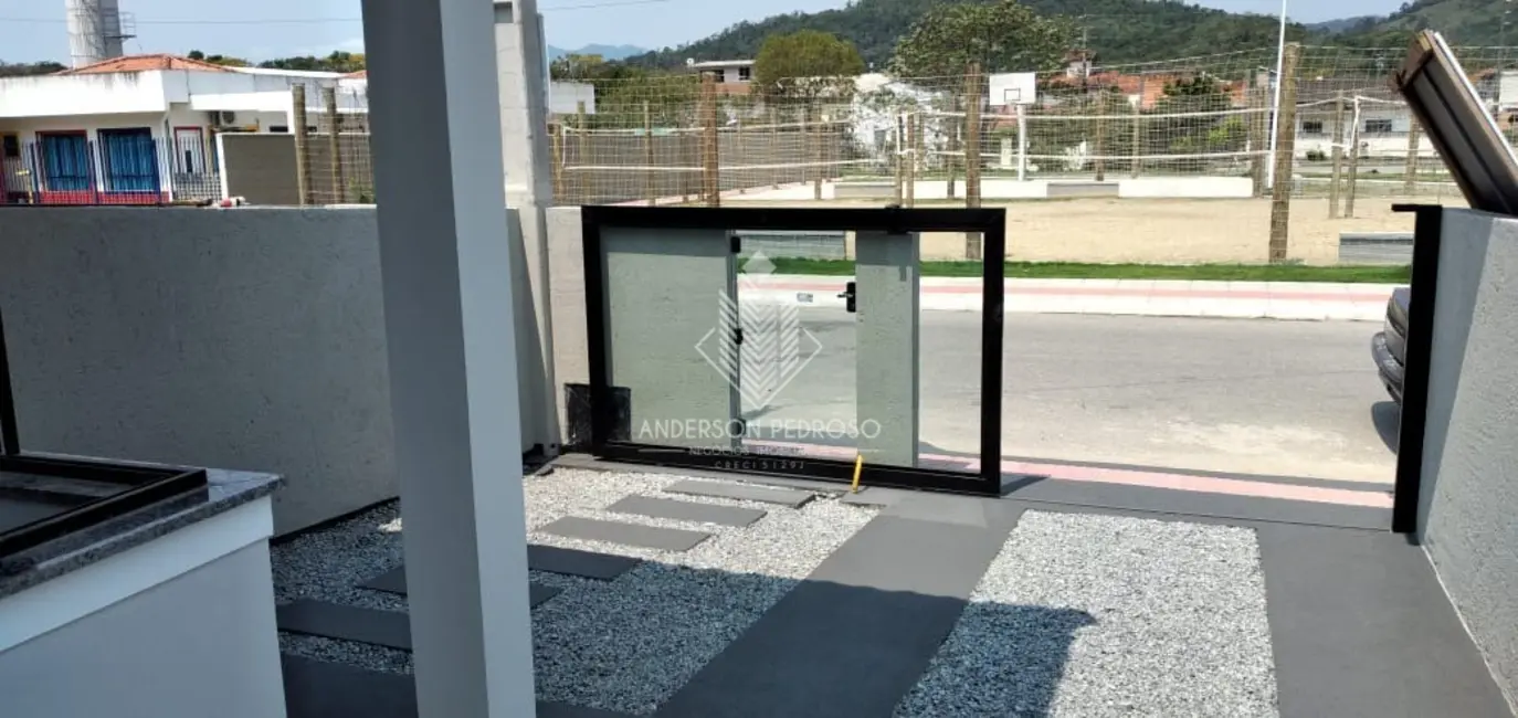 Foto 4 de Casa com 2 quartos à venda, 50m2 em Madri, Palhoca - SC