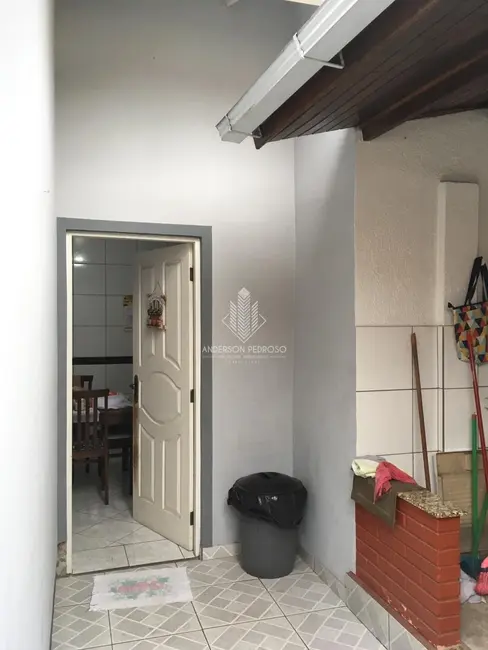 Foto 4 de Casa com 4 quartos à venda, 128m2 em Caminho Novo, Palhoca - SC