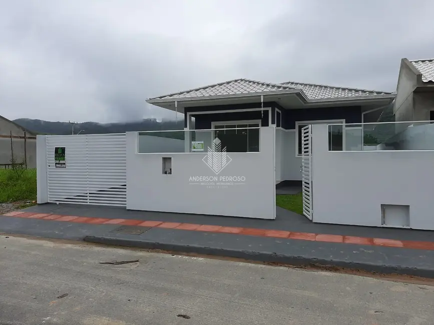 Foto 2 de Casa com 3 quartos à venda, 67m2 em Bela Vista, Palhoca - SC