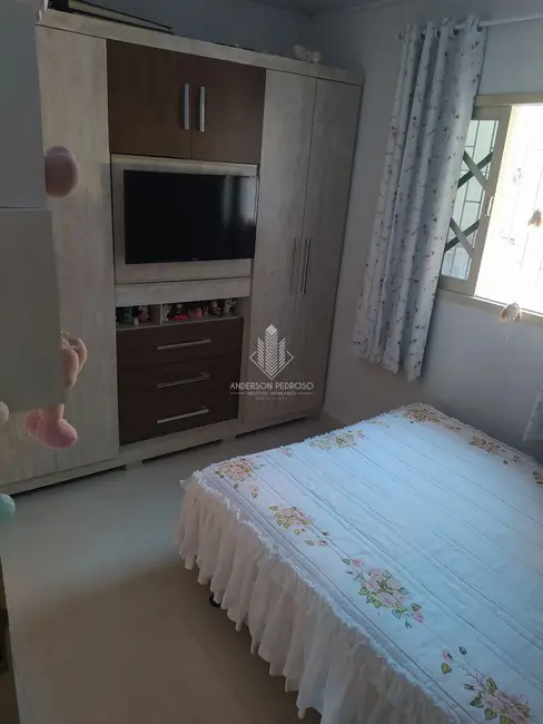 Foto 6 de Casa com 2 quartos à venda, 70m2 em Sao Jose - SC