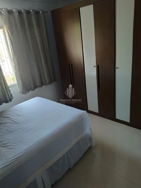 Foto 4 de Casa com 2 quartos à venda, 70m2 em Sao Jose - SC