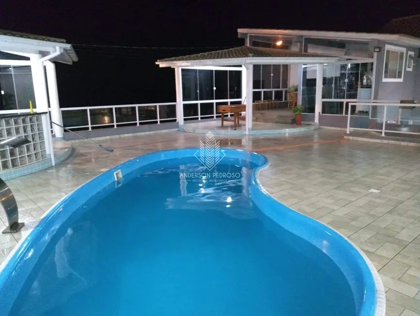 Foto 7 de Casa com 5 quartos à venda, 250m2 em Centro, Garopaba - SC