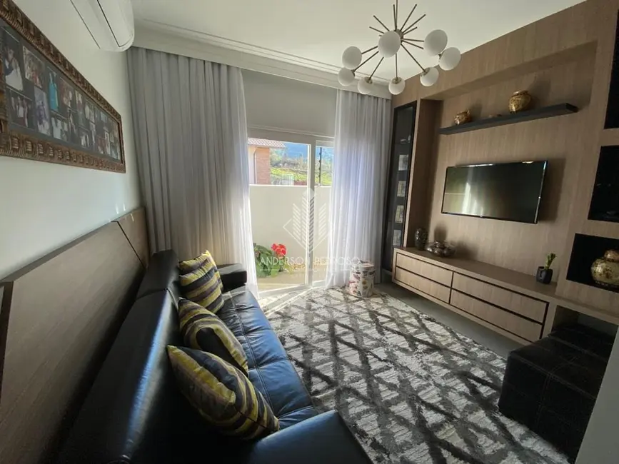 Foto 8 de Casa com 4 quartos à venda, 260m2 em Pedra Branca, Palhoca - SC