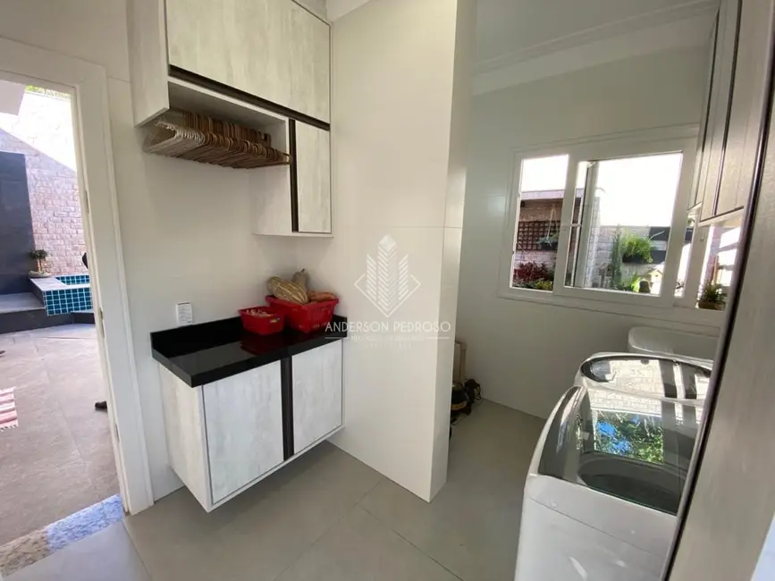 Foto 7 de Casa com 4 quartos à venda, 260m2 em Pedra Branca, Palhoca - SC