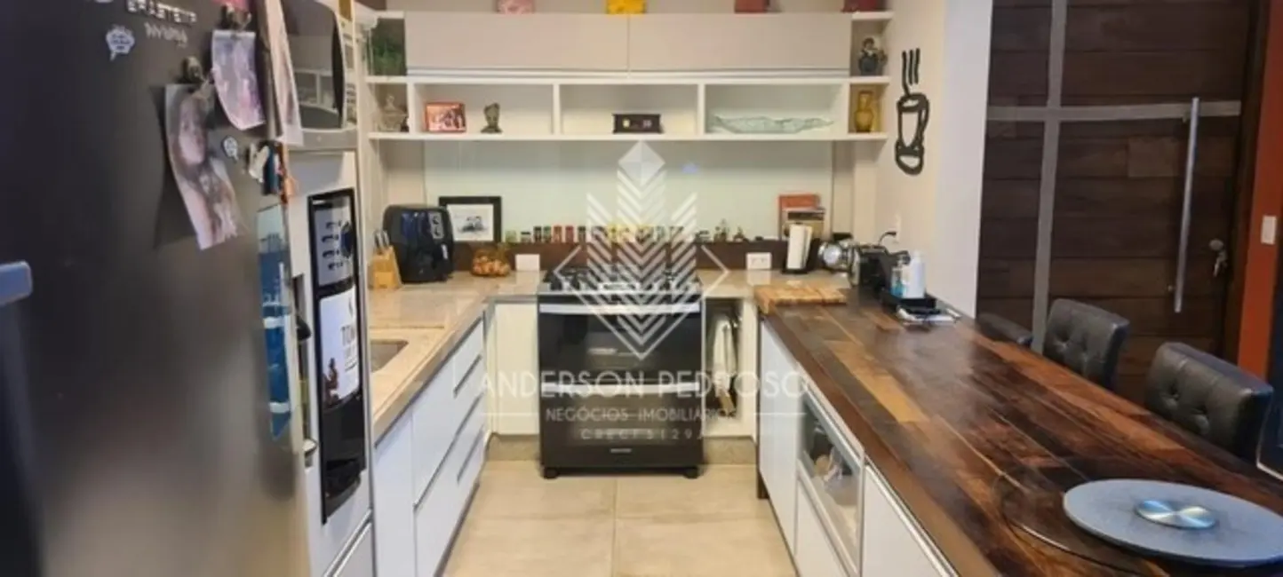 Foto 8 de Casa com 3 quartos à venda, 230m2 em Itacorubi, Florianopolis - SC