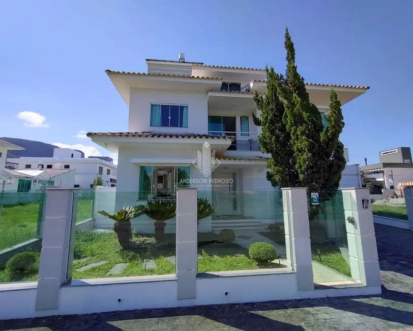 Foto 8 de Casa com 3 quartos à venda, 245m2 em Pedra Branca, Palhoca - SC