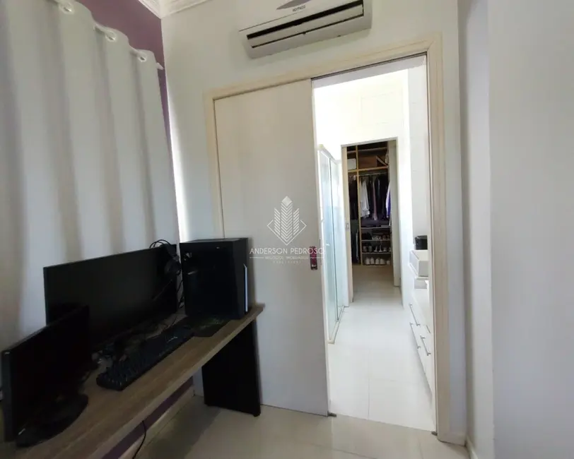 Foto 9 de Casa com 3 quartos à venda, 245m2 em Pedra Branca, Palhoca - SC