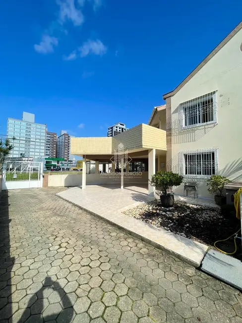 Foto 3 de Casa com 3 quartos à venda, 70m2 em Passa Vinte, Palhoca - SC