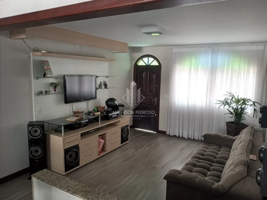 Foto 2 de Casa com 3 quartos à venda, 300m2 em Passa Vinte, Palhoca - SC