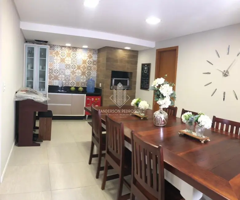 Casa com 3 quartos à venda, 100m2 em Madri, Palhoca - SC - imagem 7 Foto 7 de Casa com 3 quartos à venda, 100m2 em Madri, Palhoca - SC