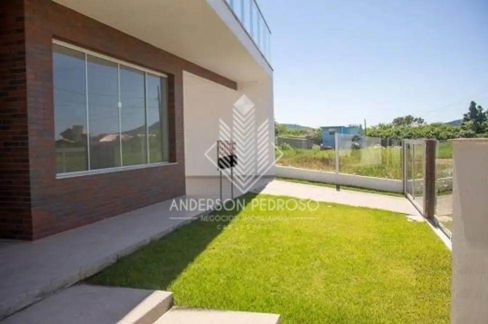 Foto 3 de Casa com 4 quartos à venda, 249m2 em Carianos, Florianopolis - SC
