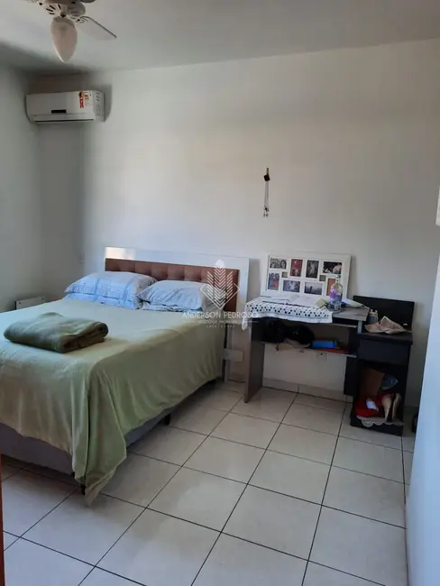 Foto 4 de Casa com 4 quartos à venda, 236m2 em Ponte do Imaruim, Palhoca - SC