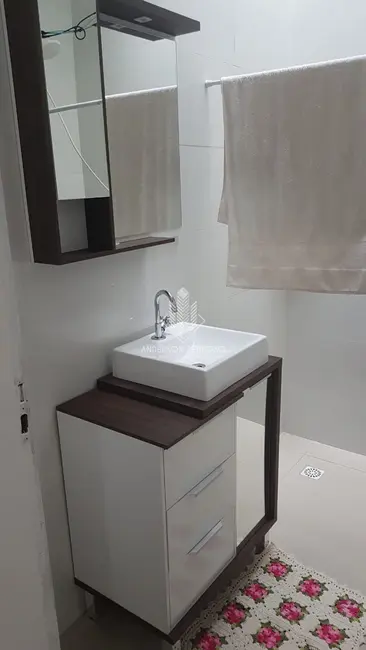 Foto 5 de Casa com 2 quartos à venda, 107m2 em São Sebastião, Palhoca - SC