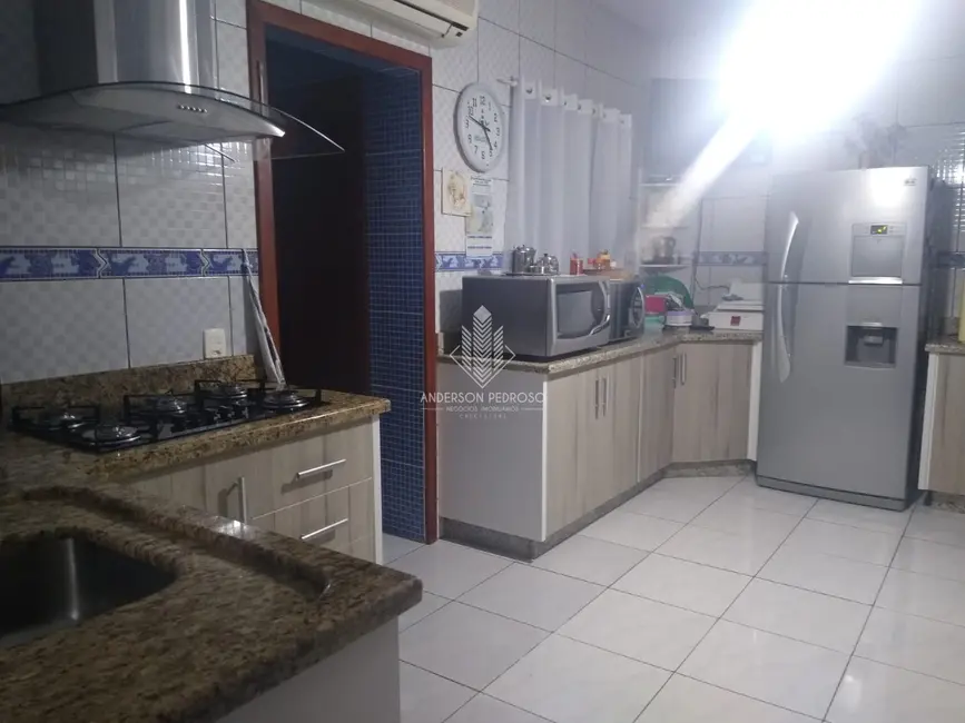 Foto 3 de Casa com 2 quartos à venda, 150m2 em Pachecos, Palhoca - SC