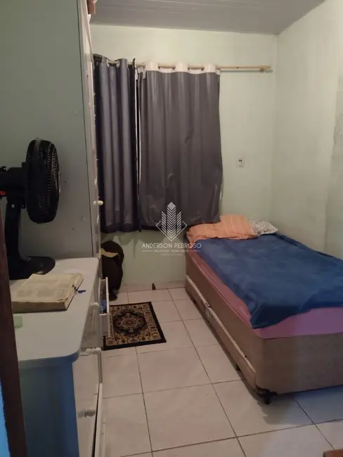 Casa com 3 quartos à venda, 48m2 em Barra do Aririú, Palhoca - SC - imagem 7 Foto 7 de Casa com 3 quartos à venda, 48m2 em Barra do Aririú, Palhoca - SC