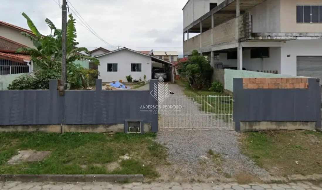 Foto 1 de Casa com 3 quartos à venda, 48m2 em Barra do Aririú, Palhoca - SC