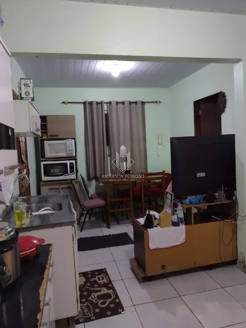Casa com 3 quartos à venda, 48m2 em Barra do Aririú, Palhoca - SC - imagem 4 Foto 4 de Casa com 3 quartos à venda, 48m2 em Barra do Aririú, Palhoca - SC
