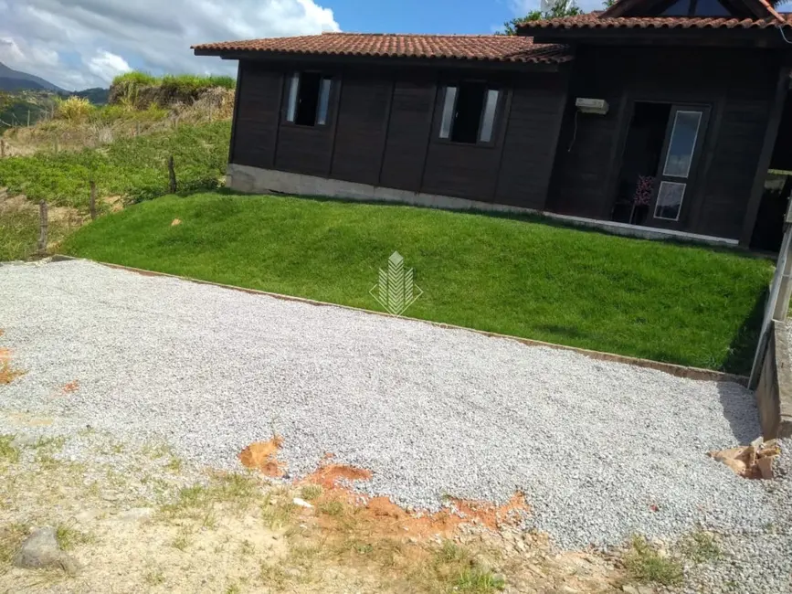 Foto 1 de Casa com 2 quartos à venda, 79m2 em Centro, Santo Amaro Da Imperatriz - SC
