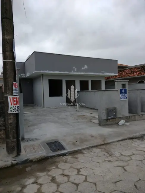 Foto 1 de Casa com 3 quartos à venda, 104m2 em Rio Grande, Palhoca - SC