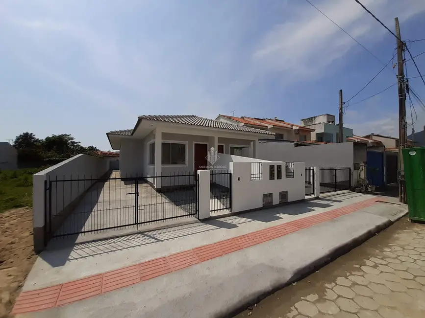 Foto 2 de Casa com 3 quartos à venda, 70m2 em Pachecos, Palhoca - SC