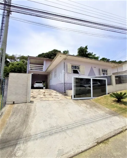 Foto 3 de Casa com 3 quartos à venda, 120m2 em Alto Aririú, Palhoca - SC
