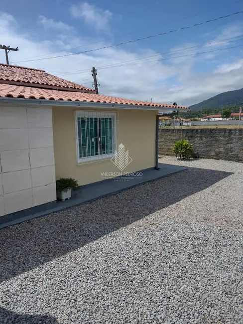Foto 3 de Casa com 2 quartos à venda, 79m2 em Praia de Fora, Palhoca - SC