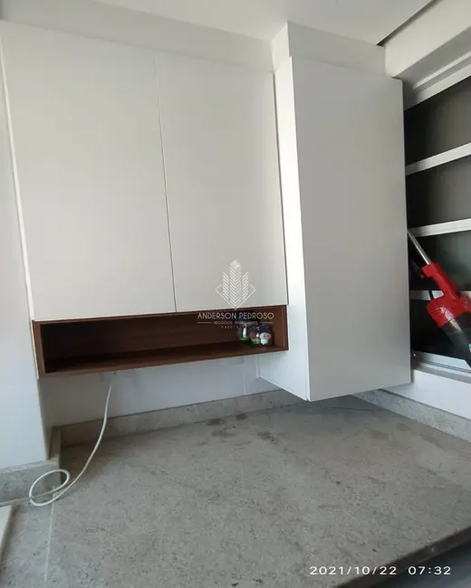 Foto 8 de Apartamento com 2 quartos à venda, 70m2 em Barreiros, Sao Jose - SC