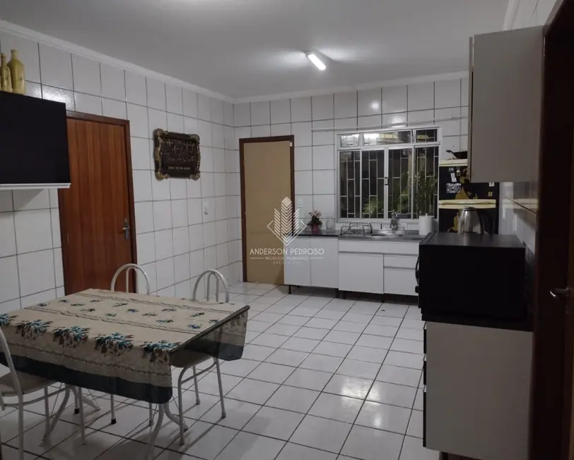 Casa com 4 quartos à venda, 260m2 em Bom Viver, Biguacu - SC - imagem 5 Foto 5 de Casa com 4 quartos à venda, 260m2 em Bom Viver, Biguacu - SC