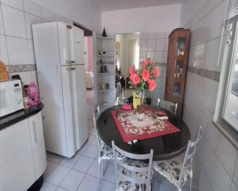 Casa com 3 quartos à venda, 160m2 em Praia João Rosa, Biguacu - SC - imagem 8 Foto 8 de Casa com 3 quartos à venda, 160m2 em Praia João Rosa, Biguacu - SC