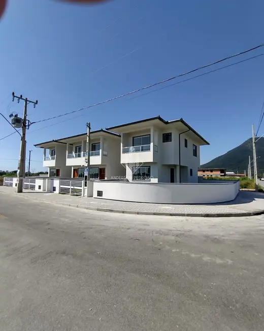 Foto 4 de Casa com 3 quartos à venda, 84m2 em Guarda do Cubatão, Palhoca - SC