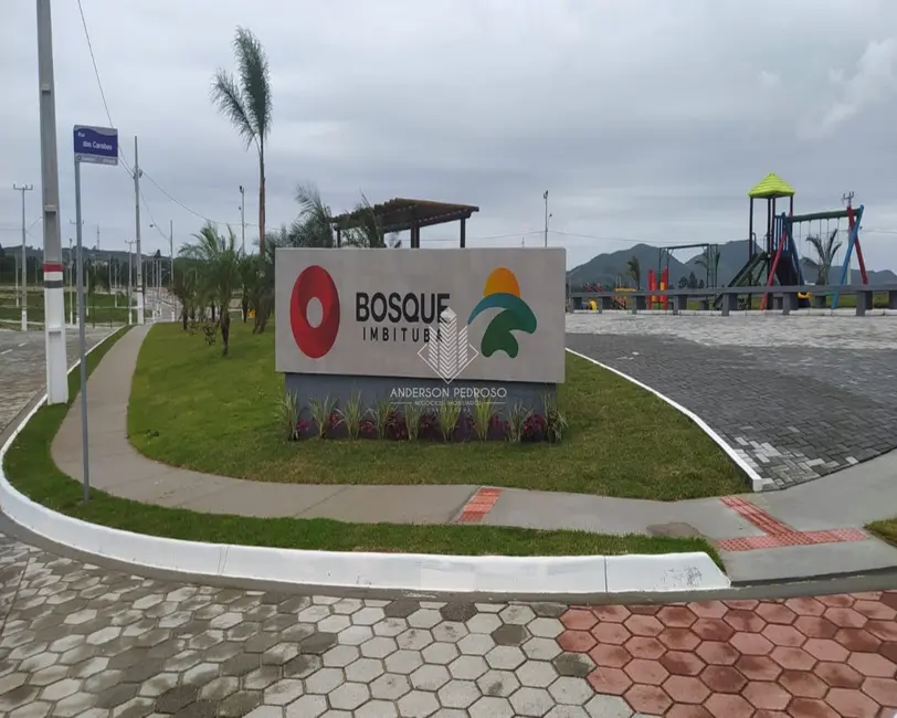 Foto 1 de Terreno / Lote à venda, 304m2 em Imbituba - SC