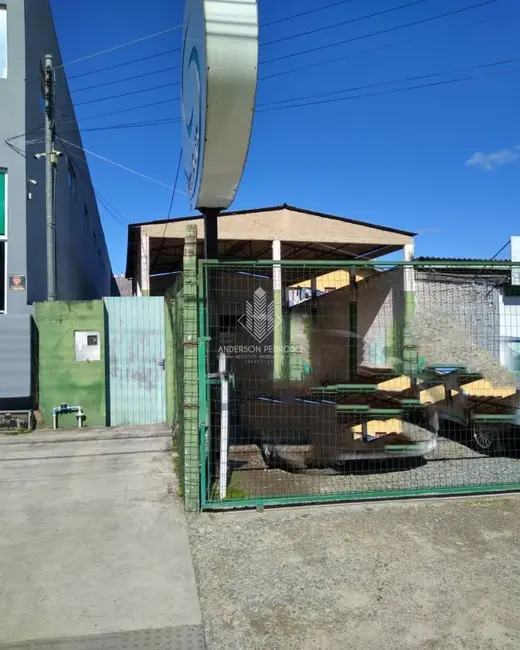 Sala Comercial à venda, 202m2 em Centro, Camboriu - SC - imagem 3 Foto 3 de Sala Comercial à venda, 202m2 em Centro, Camboriu - SC