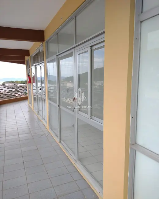 Foto 2 de Apartamento com 1 quarto à venda, 50m2 em Ponte do Imaruim, Palhoca - SC