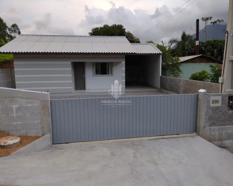 Foto 3 de Casa com 2 quartos à venda, 80m2 em Guarda do Cubatão, Palhoca - SC