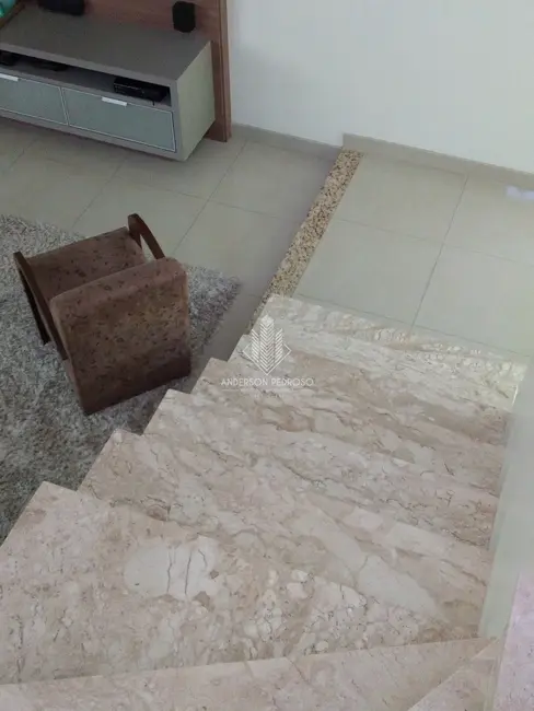 Foto 8 de Casa com 3 quartos à venda, 220m2 em Pagani, Palhoca - SC