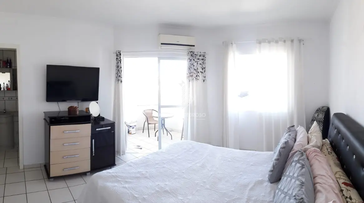 Foto 6 de Casa com 3 quartos à venda, 156m2 em Barreiros, Sao Jose - SC